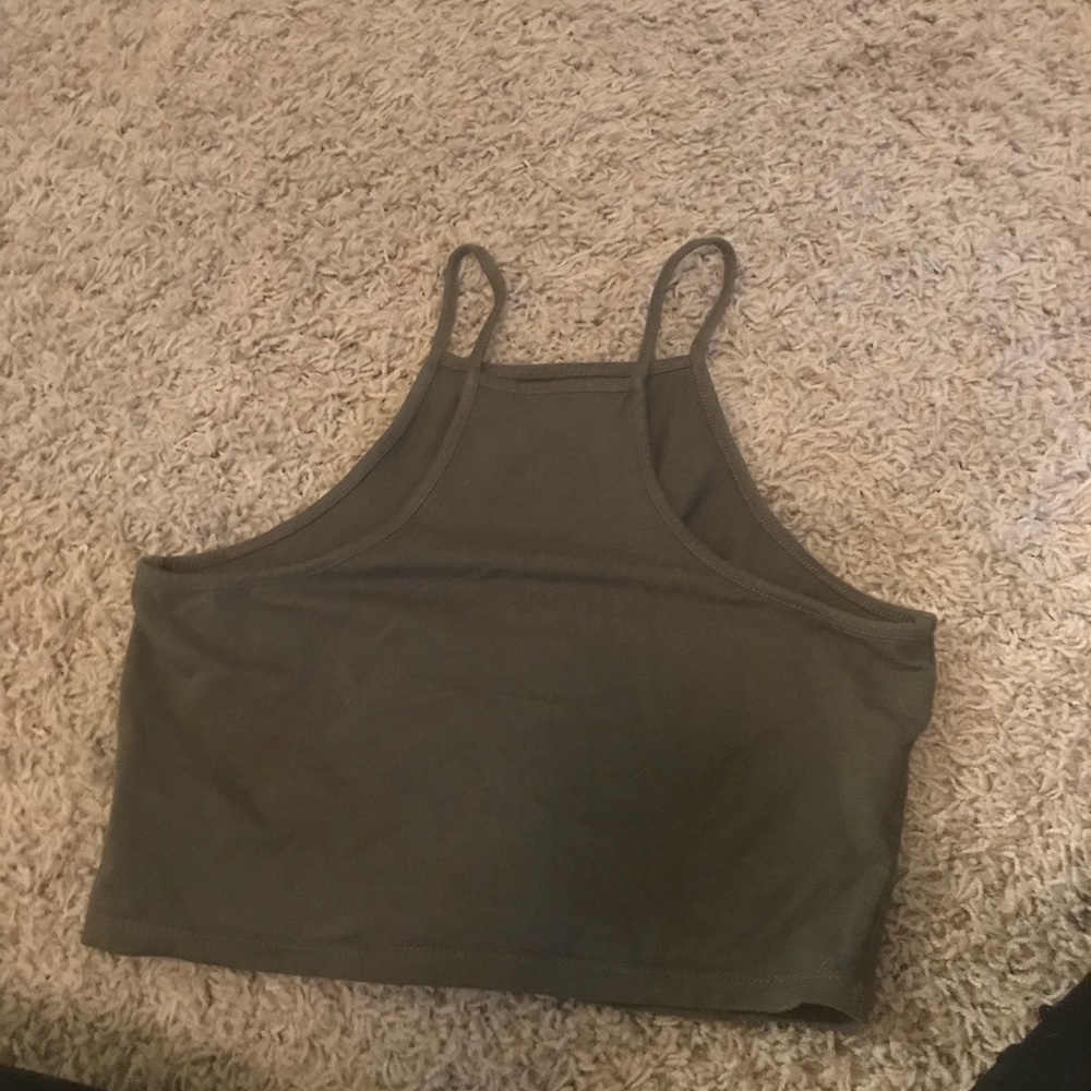 green cropped tank top